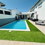 Ferienhaus Moradia Rosaboni Em Pinhal De Frades T4 Com Piscina *