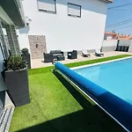 Moradia Rosaboni Em Pinhal De Frades T4 Com Piscina