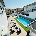 Ferienhaus Moradia Rosaboni Em Pinhal De Frades T4 Com Piscina
