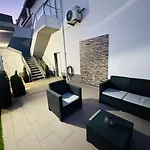 Moradia Rosaboni Em Pinhal De Frades T4 Com Piscina Ferienhaus Paio Pires