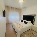 Moradia Rosaboni Em Pinhal De Frades T4 Com Piscina Ferienhaus