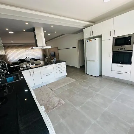 Moradia Rosaboni Em Pinhal De Frades T4 Com Piscina